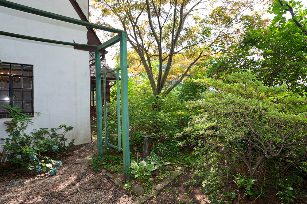 86-54 Somerset St, Jamaica 36 86-54 Somerset St, Jamaica 36